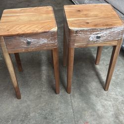2 Nie stands Side Tables