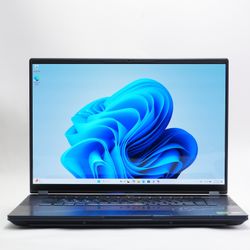 Gigabyte Aorus Master 15.6" Ultra 9 275x 32GB RAM 2TB SSD GeForce RTX 5080