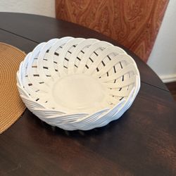 Ceramic bowl