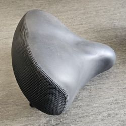LECTRIC Giant Comfort Bike Ebike Seats. 