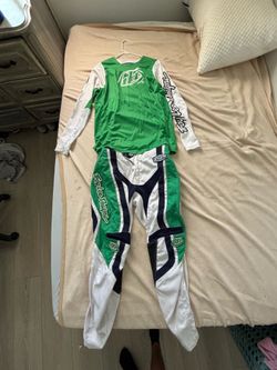 Troy Lee design gear