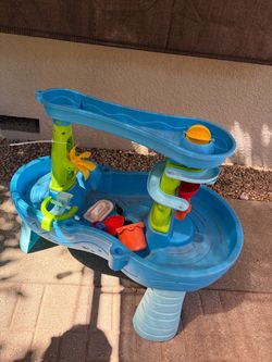 Water Play Table