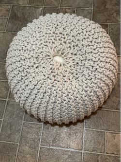 Pouf Ottoman