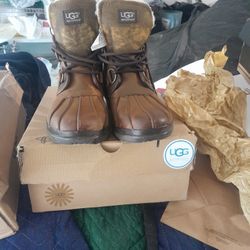 Women Ugg Boots Size 9