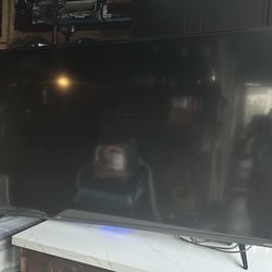 TV 70 inch great condition