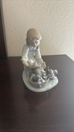 Lladro figurine 