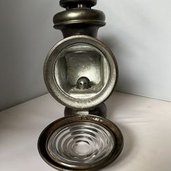 Vintage Ford model T lamp