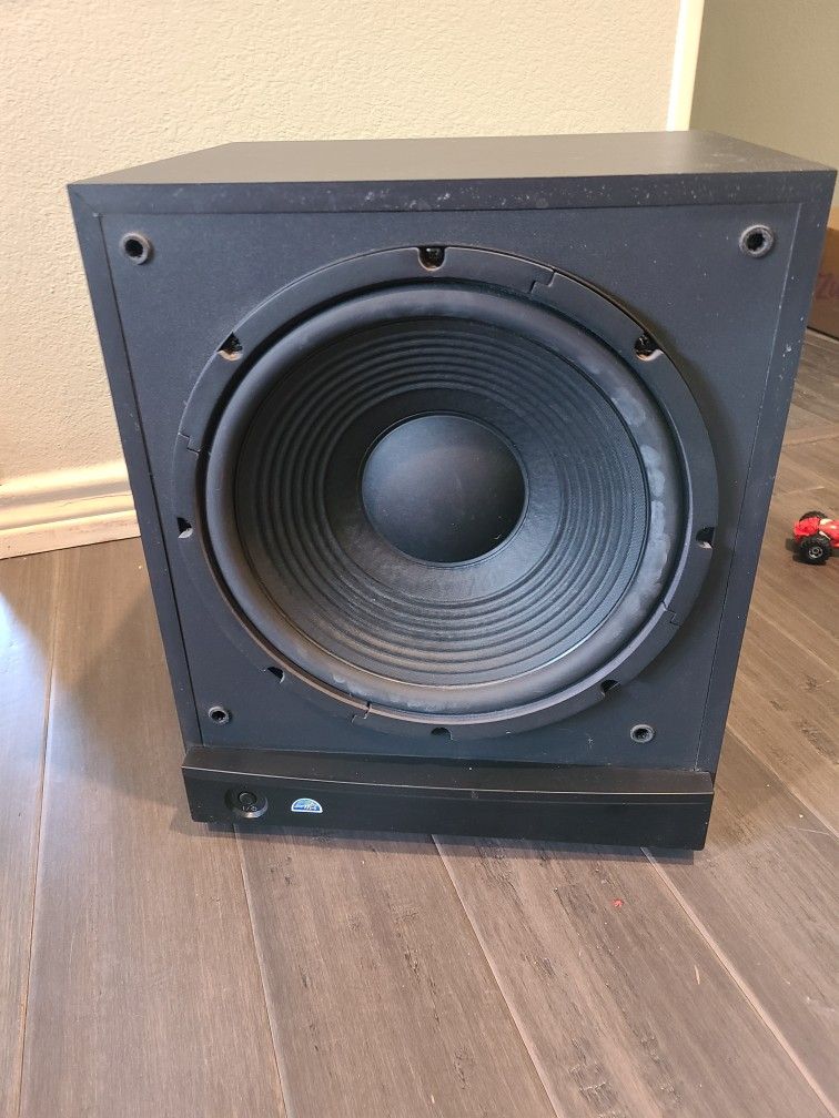 Sony SA-WM40 12" powered subwoofer