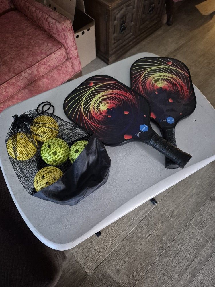 Brand New Pickleball Paddles And Pickleballs