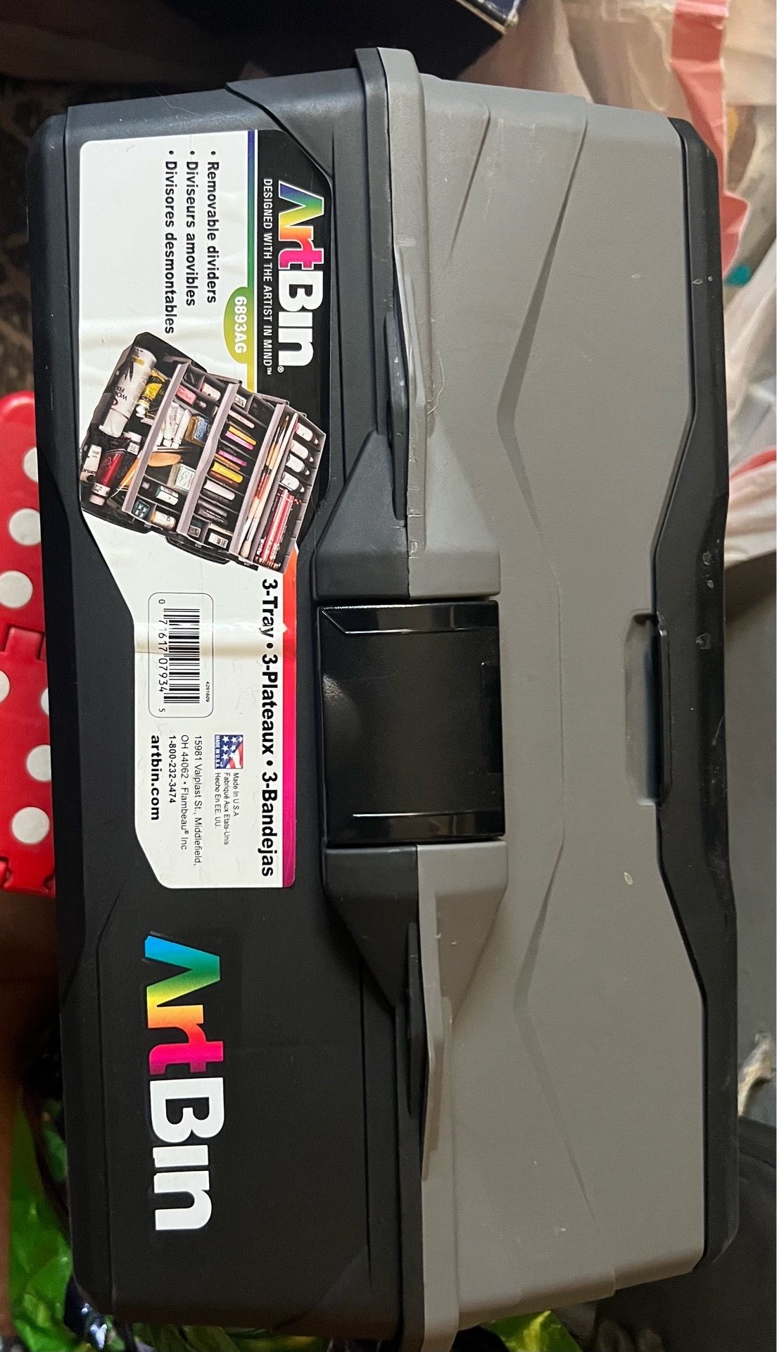Art bin