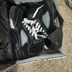 Jordan 5 Black Metallic Size 10.5 