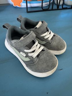 Toddler Vans size 7.5