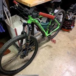 Specialized Pitch Sport 