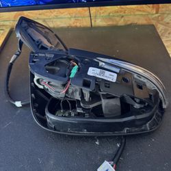 Toyota Highlander Passenger Mirror