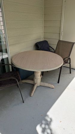 Free Sturdy Table