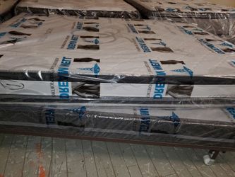 BRAND NEW ORTHOPEDIC QUEEN OR FULL MATTRESS AND MATCHING BOX SPRING