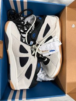 Tenis Adidas
