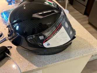 Mint  AGV Pista GP RR medium helmet