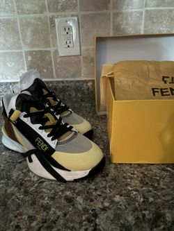 🌻🖤Fendi Flow Sneakers
