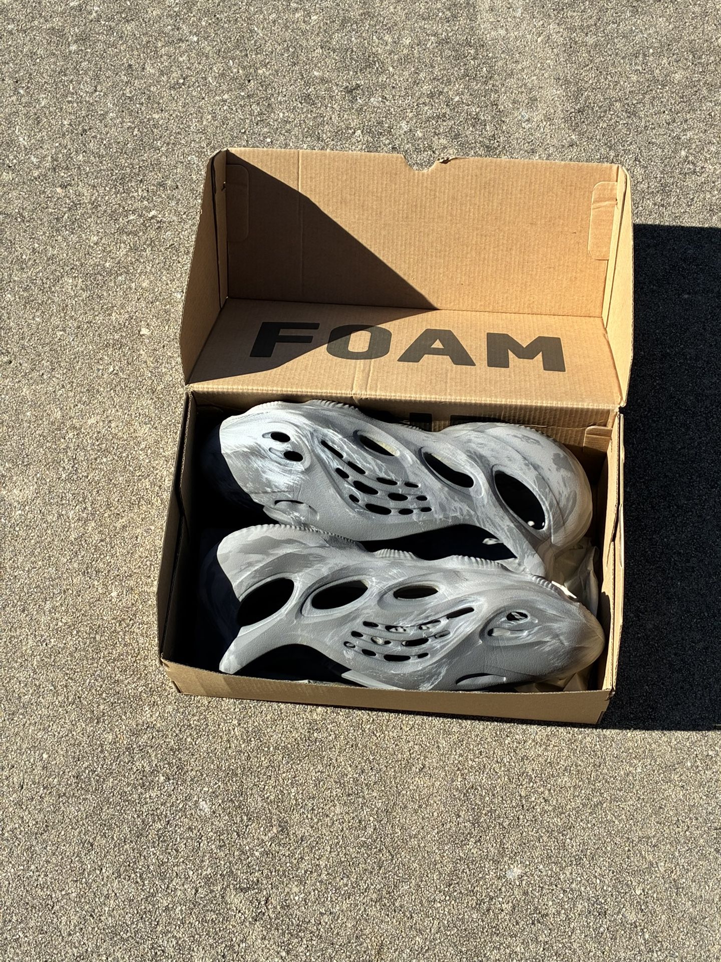 Yeezy Foam Runner black and white trainers #YeezyFoamRunner