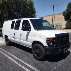 2011 Ford E-350
