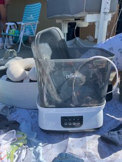 Baby bottle sterilizer