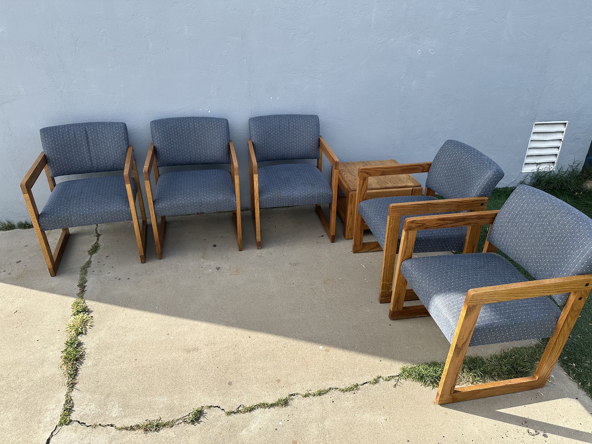Wooden Office Chairs (x5) and End Table for School, Church, Reception, Waiting Room