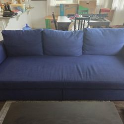 Free Furniture 