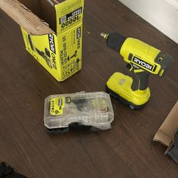 Ryobi Drill & Bit Set