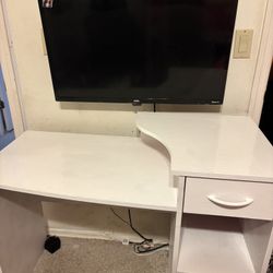 White Desk
