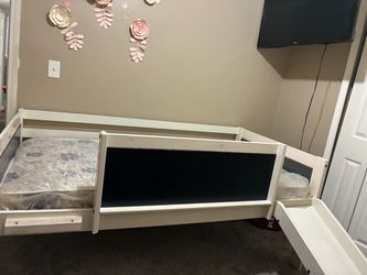 Toddler Bed with slide