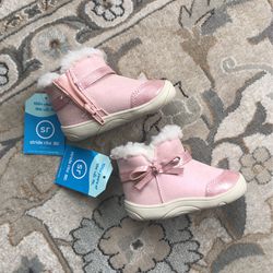 Size 4 Stride Rite Pink Toddler Boots