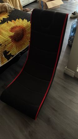 Gamer rocking chair