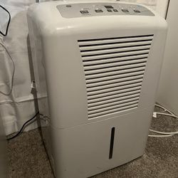GE Dehumidifier 70 Pint