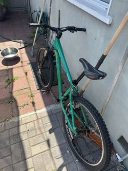 diamondback mountain bike