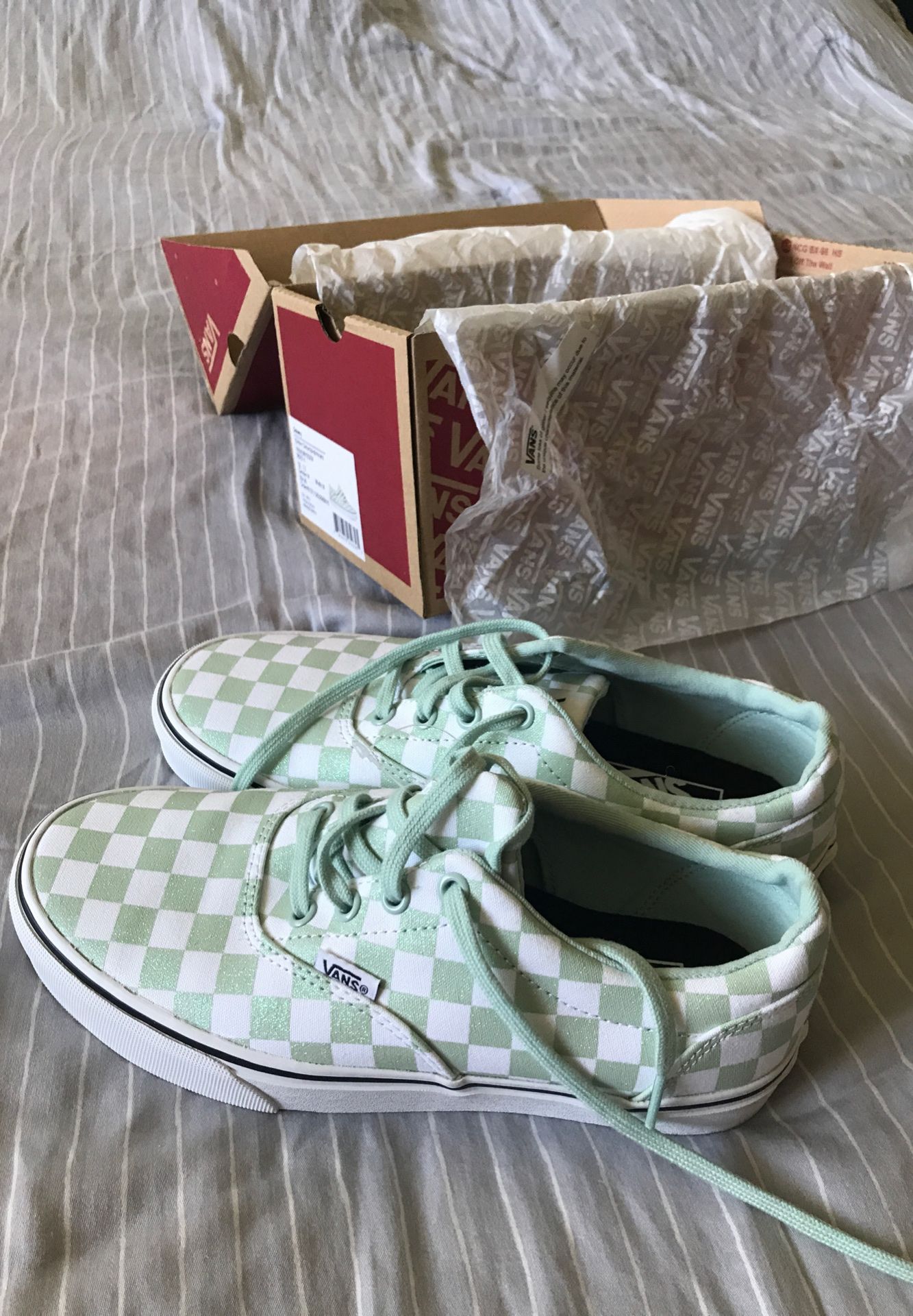 Vans glitter ckrbrd aqua mint white size 7.5 shoes