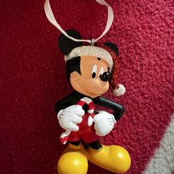 Walt Disney Collector Christmas 🎄 Ornament 