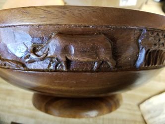 Vintage Asian Hand Carved Salad Serving Bowl & Place Bowls
