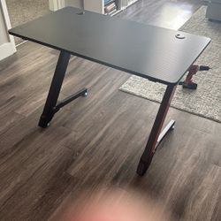 Small Desk With Cable Management Tray