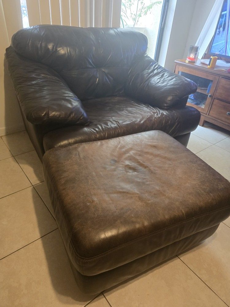 Large Leather Sofa Chair And Ottoman