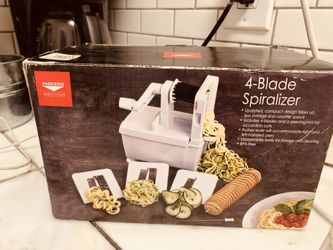 PADERNO 4 BLADE SPIRALIZER