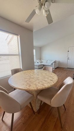 Table & 4 Chairs