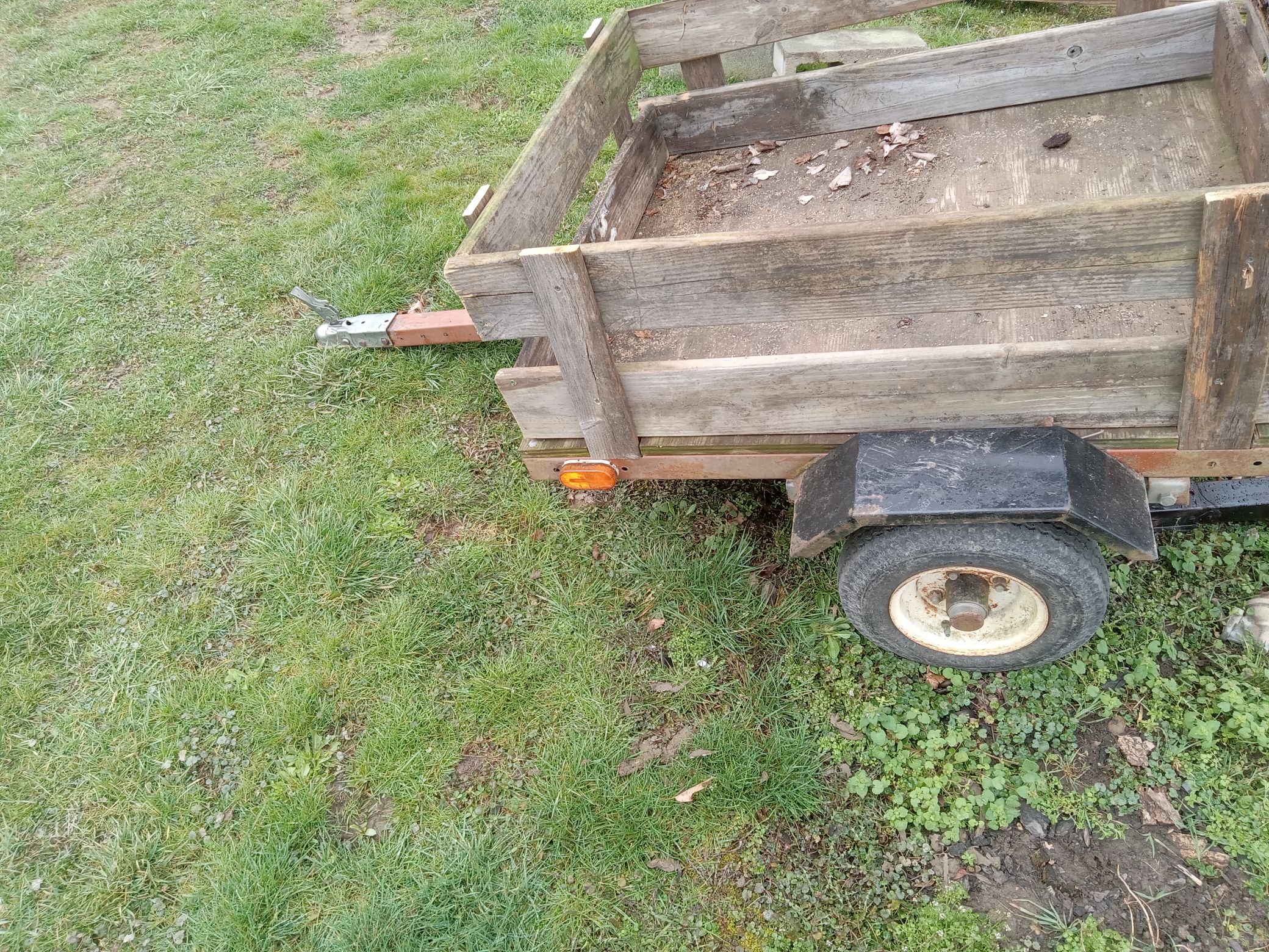 Utility trailer