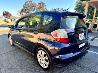 2009 Honda FIT