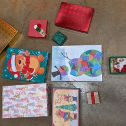 Christmas Boxes And 1997 25th Anniversary EDITION-NOW 50TH ANNIVERSARY OF THE OREO TIN- PRICES ON BOTTOM  OF ALL BOXES-OVER $48+ WORTH