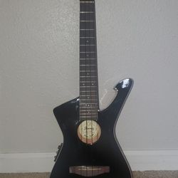 Ibanez Iceman UICT10 Acoustic-Electric Tenor Ukulele