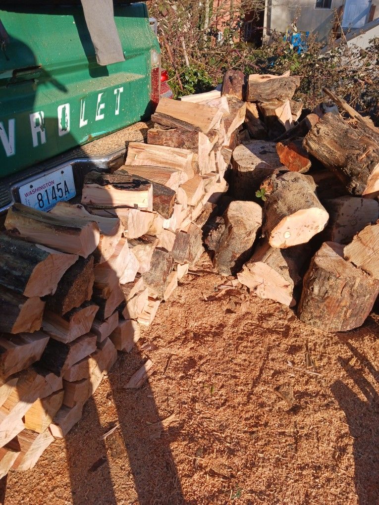 Madrona Firewood