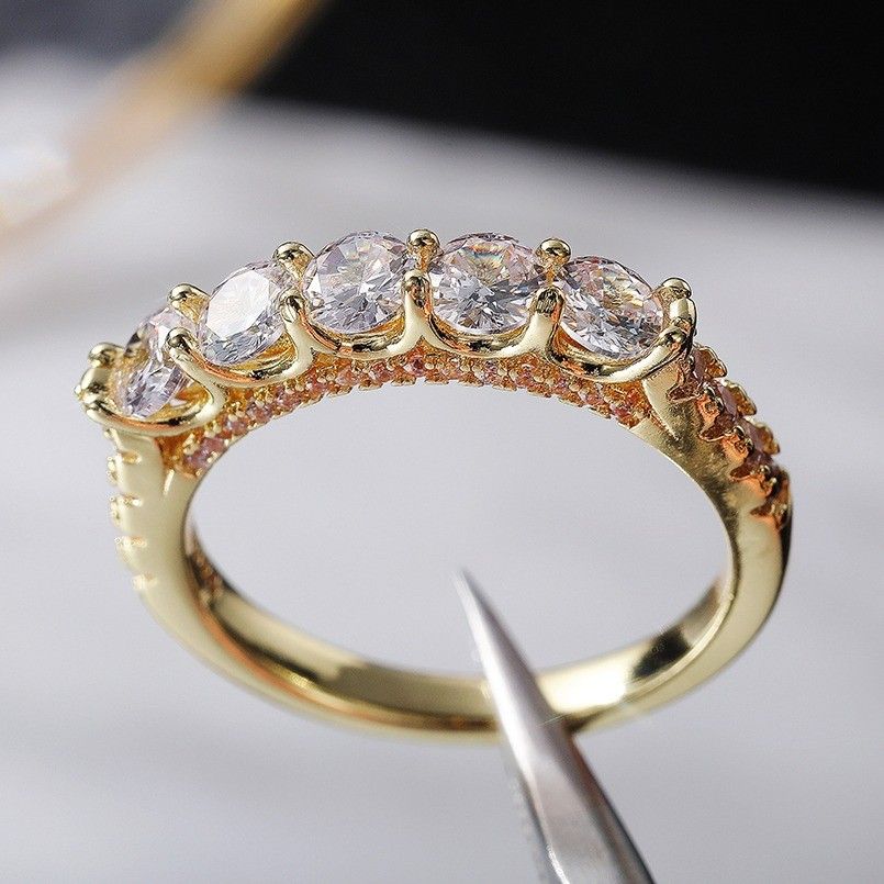 "Luxury Big Round Dainty Zircon Gold Eternity Fashion Ring for Women, K750
 
 