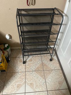 Stand shoes