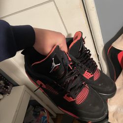 Jordan 4 Red Thunder Sz13